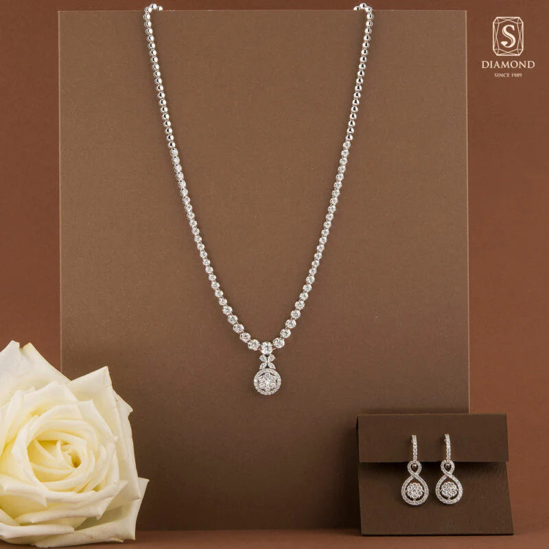 The Infinity Convertible Bridal Set | เครื่องเพชรเจ้าสาว เครื่องประดับเพชรแท้ GIA ดีไซน์มัลติฟังก์ชันปรับเปลี่ยนได้หลายแบบเน้นใช้งานคุ้มค่า