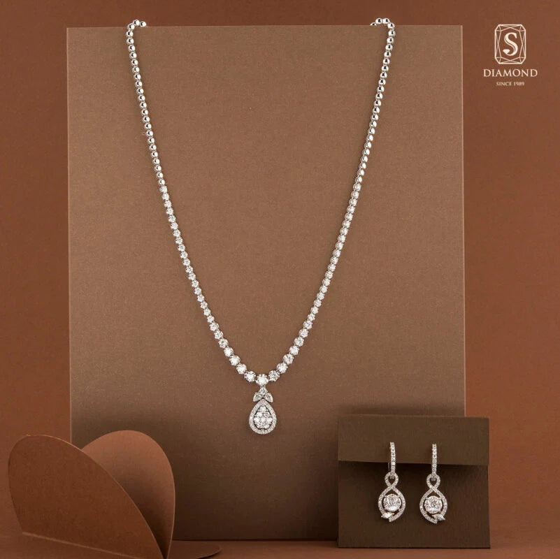The Graceful Convertible Bridal Set | เครื่องเพชรเจ้าสาว เครื่องประดับเพชรแท้ GIA ไซส์กลางลายฉลุหรูหรามัลติฟังก์ชันเน้นใช้งานได้ประจำ คุ้มค่า
