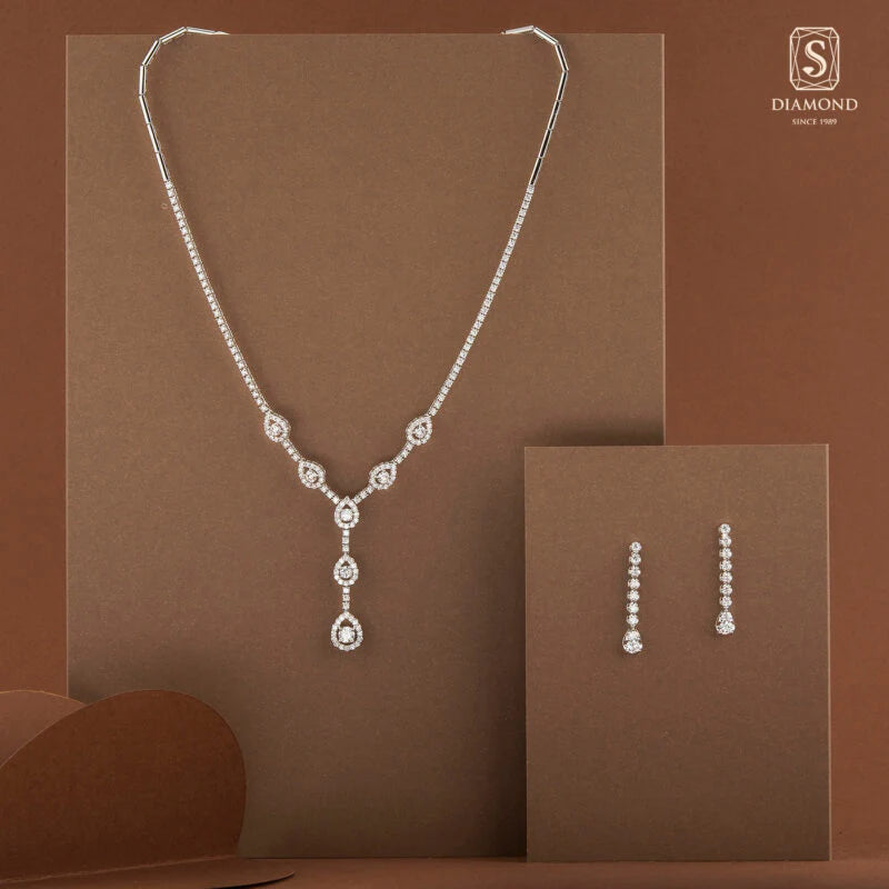 The Rhythmic Pear-Aura Bridal Set | เครื่องเพชรเจ้าสาว เครื่องประดับเพชรแท้ GIA ดีไซน์ลายฉลุสลับจังหวะร่วมสมัยเน้นใช้งานได้ประจำ ราคาประหยัด
