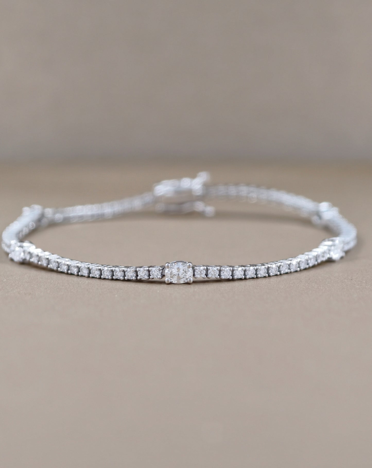 Round & Oval Cut Diamond Station Tennis Bracelet