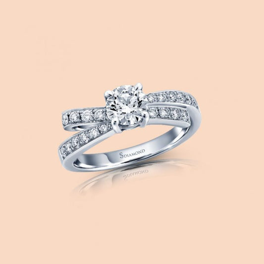 แหวนหญิง Solitaire Bow