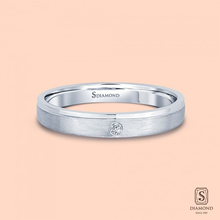 The Linear Baguette Satin Sovereign Men's Ring (เดอะ ลิเนียร์ บาเก็ต ซาติน ซอฟเวอเรน)
