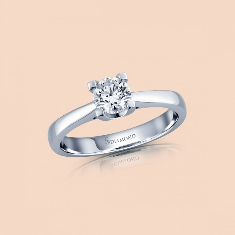 Love Classic V-Setting Diamond Engagement Ring