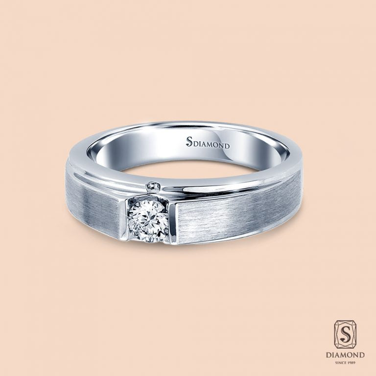 The U-Strong Matte Valor Men's Diamond Ring (เดอะ ยู-สตรอง แมตต์ วาลอร์)