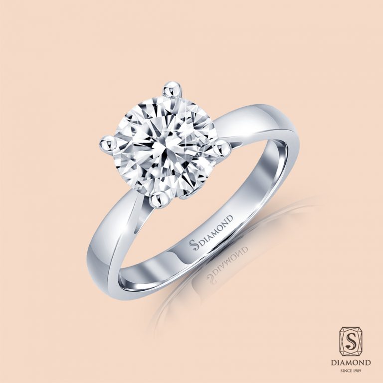 Solitaire V Setting Diamond Engagement Ring