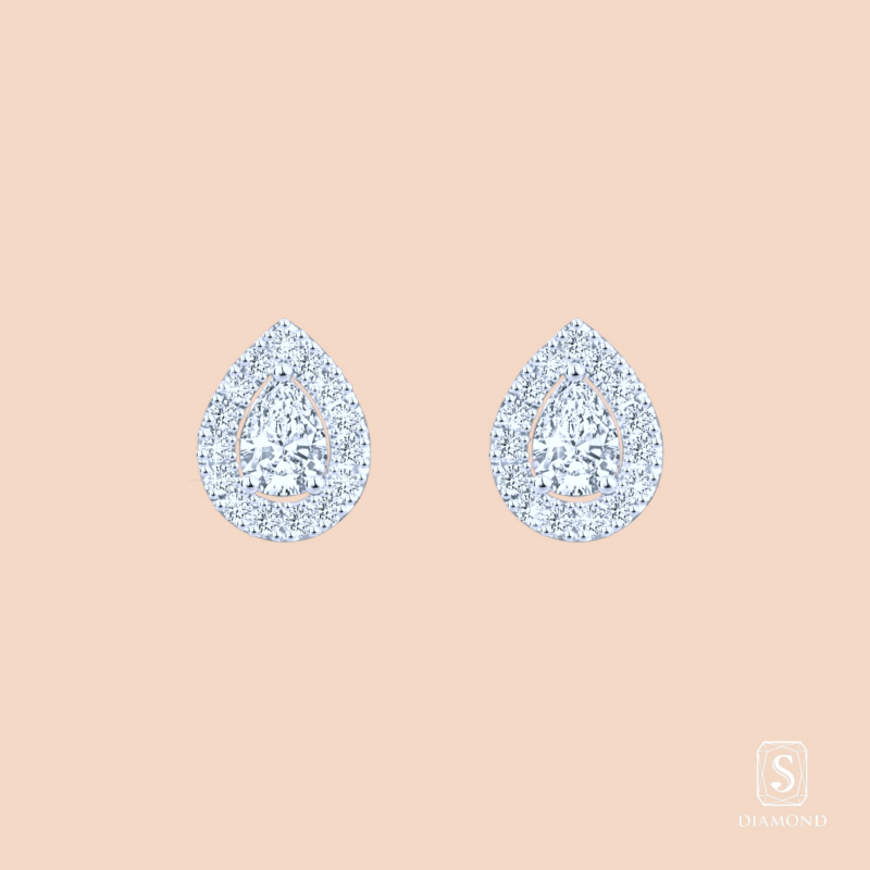 The Majestic Pear Halo Studs | ต่างหูเพชรแท้ GIA ดีไซน์เพชรทรงหยดน้ำล้อมเพชรเหลี่ยมสวยประกายแวววาว