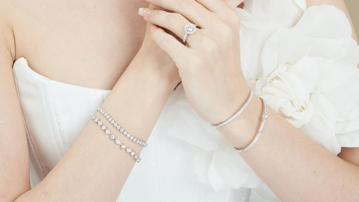 Natural diamond bracelets and bangles in Bangkok by S.Diamond