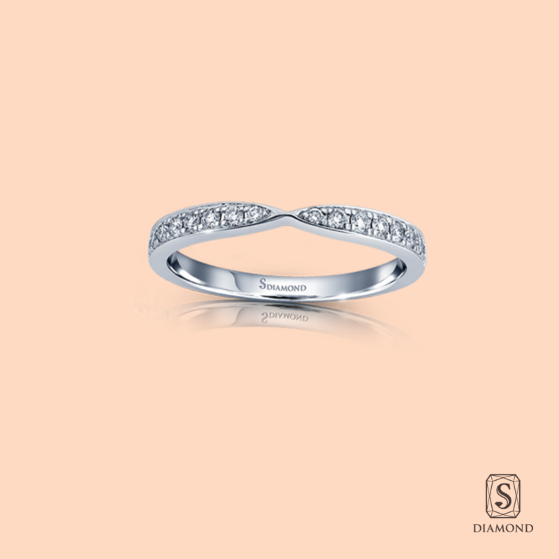 Eternity ring