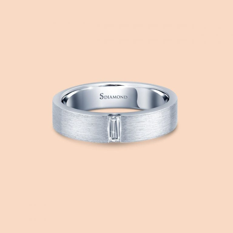 แหวนชาย Satin Brushed Baguette