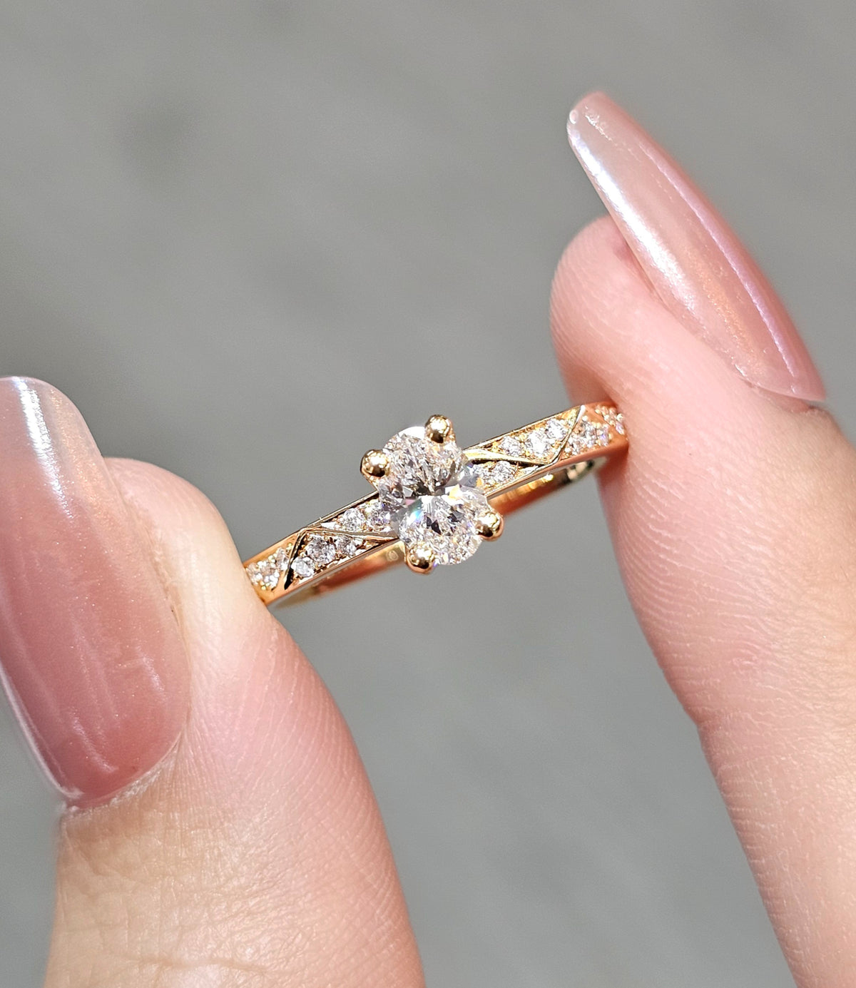 engagement ring pink gold 