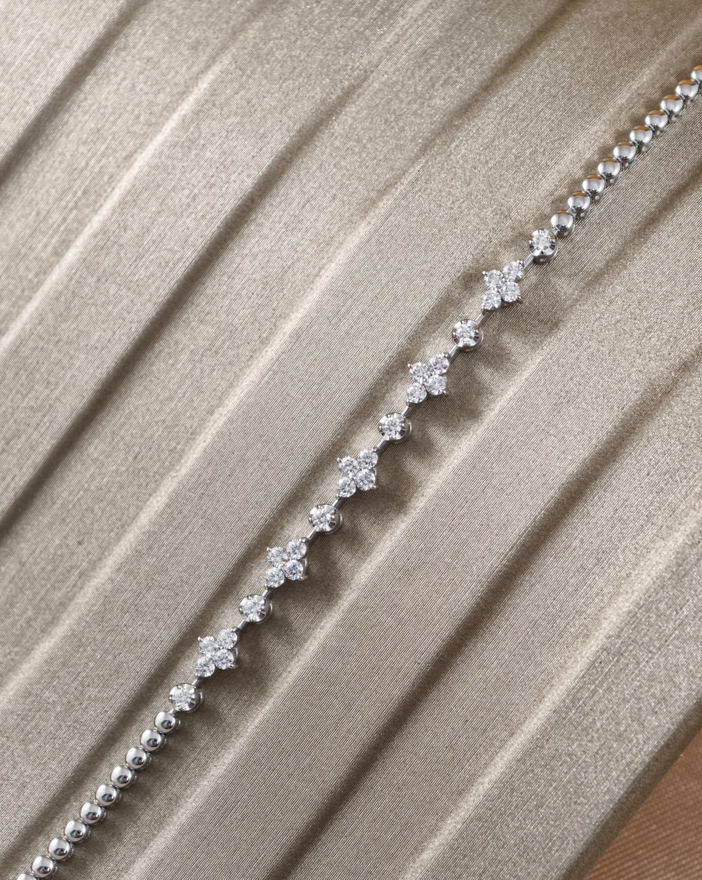 Round Cut natural diamond cluster station bracelet S.Diamond Bangkok