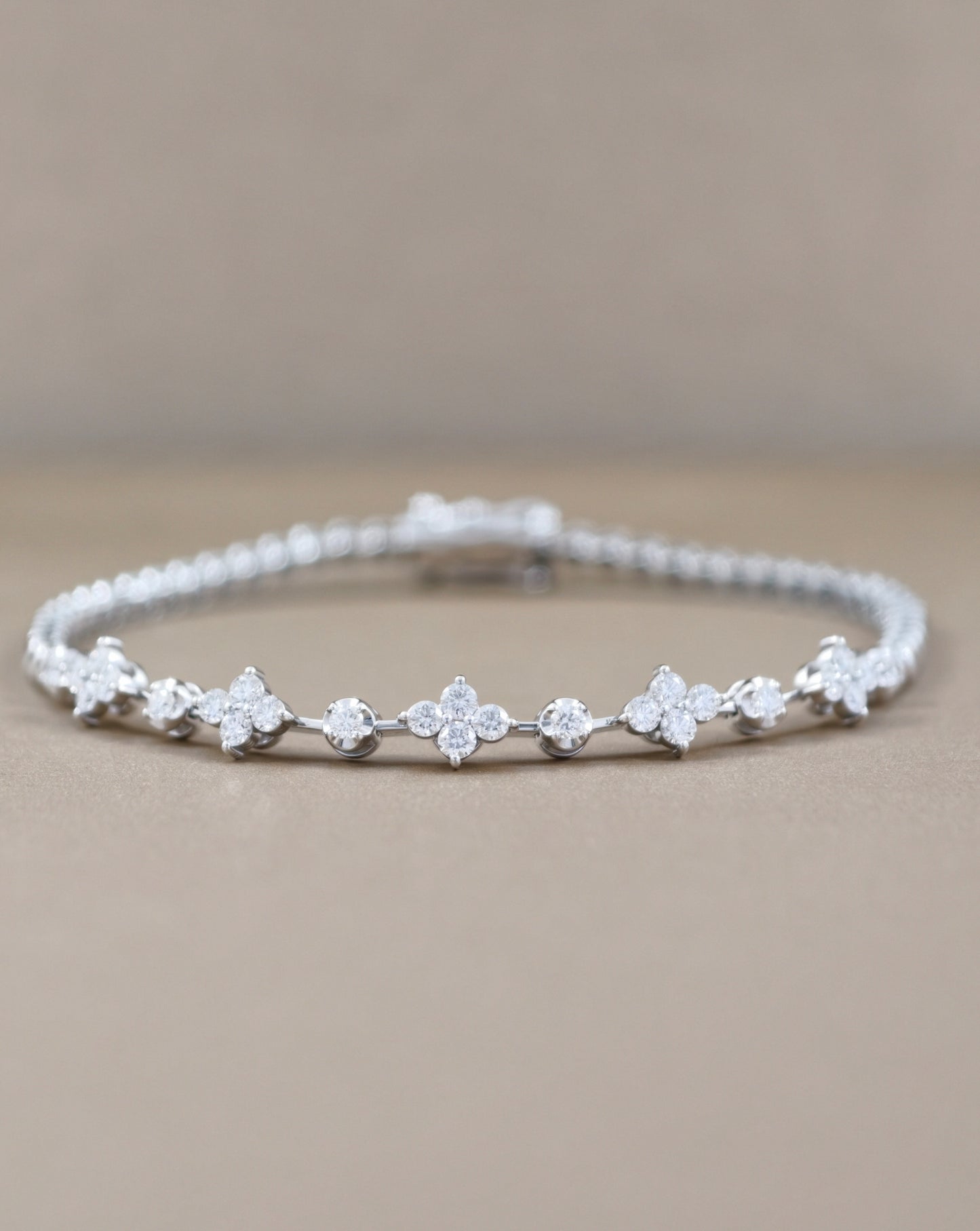 Round Cut natural diamond cluster station bracelet S.Diamond Bangkok
