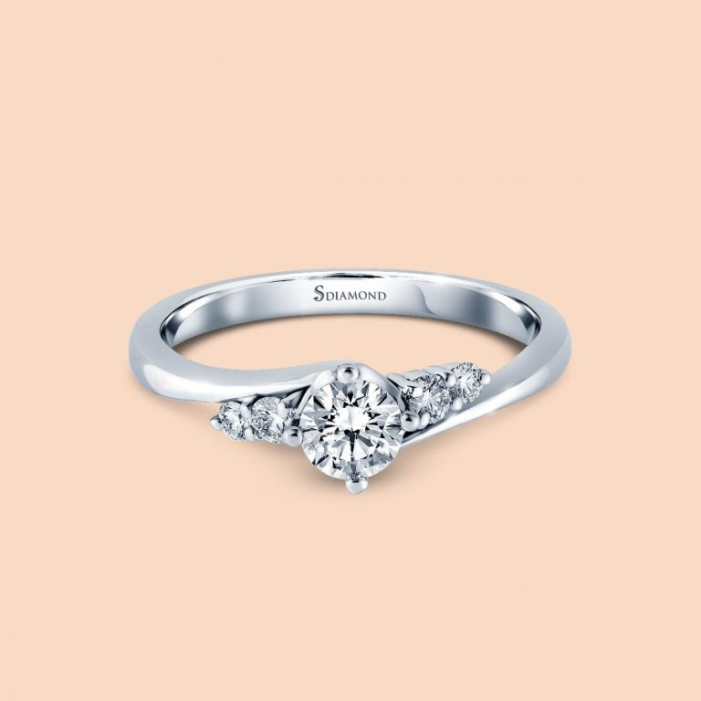 แหวนแต่งงาน Diamond Twist