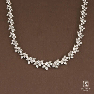 The Emerald-Pear Opulence Diamond Necklace | สร้อยคอเจ้าสาว สร้อยคอเพชรแท้  GIA ดีไซน์พิเศษเอ็มเมอรัลคัทสลับเพชรหยดน้ำหรูหรา