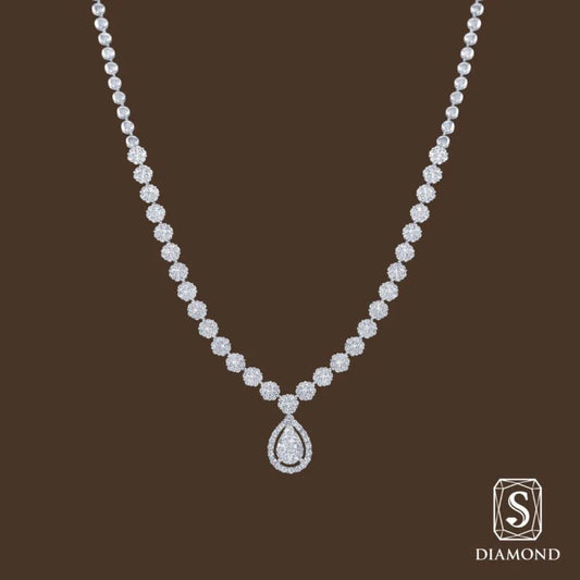 The Infinite V-Splendor Diamond Necklaces | สร้อยคอเจ้าสาว สร้อยคอเพชรแท้  เพชรประกบ ทรงคอวี ห้อยจี้หยดน้ำ