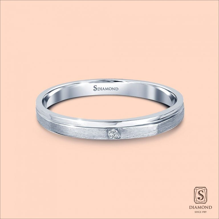แหวนชาย Slim White Satin Single Diamond