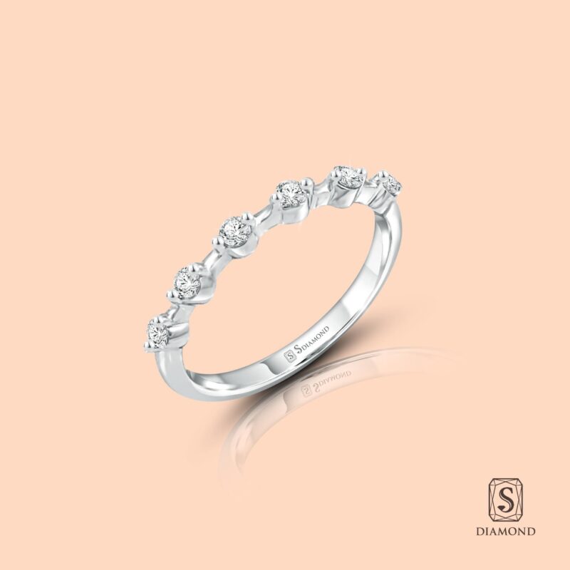 Eternity ring