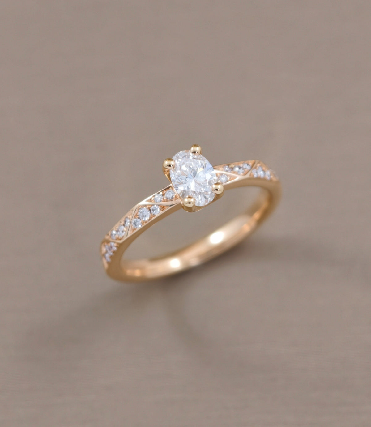 Oval Shape Diamond Rings | Oval Cut Diamond CoCo Everyday Ring