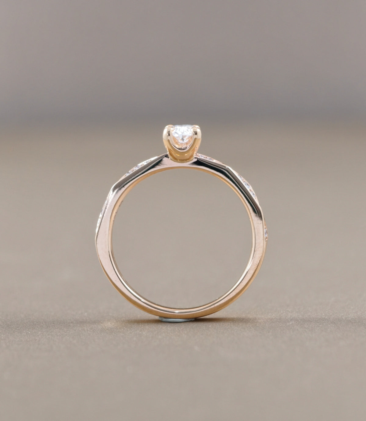 Oval Shape Diamond Rings | Oval Cut Diamond CoCo Everyday Ring