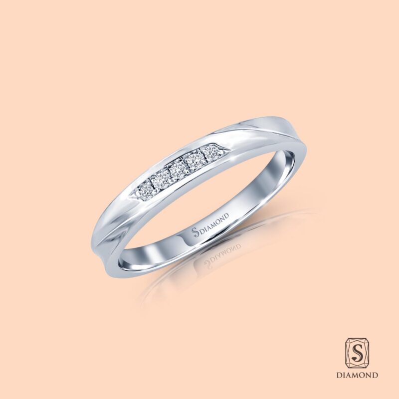 Eternity ring