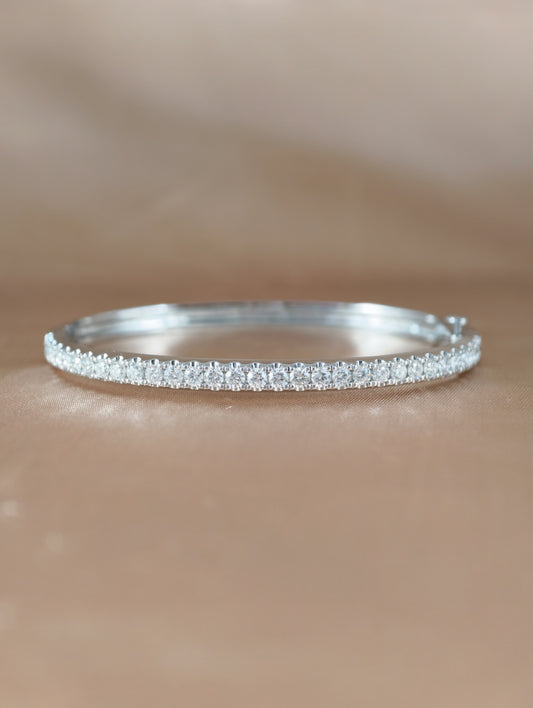 Avelisse Natural Diamond Slim Tennis Bangle in 18K White Gold by S.Diamond Bangkok Thailand