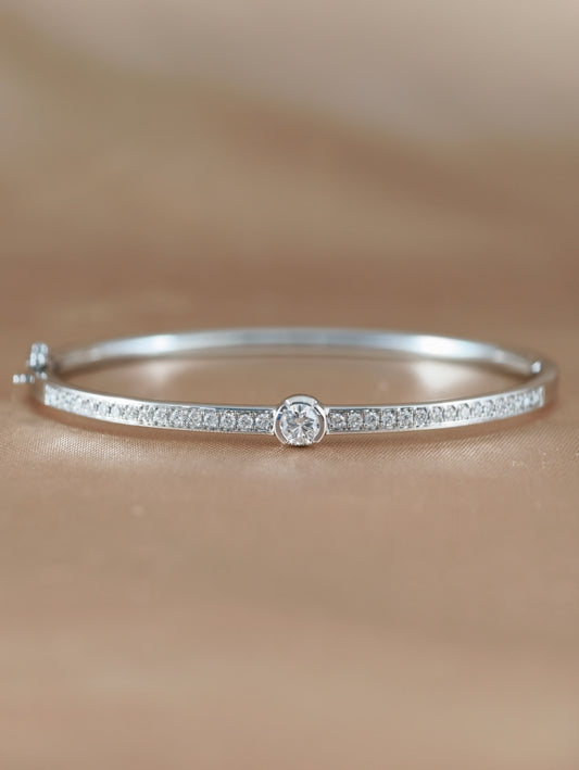 Diamond Lumière One Diamond Bangle