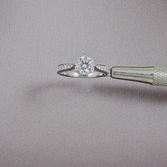 VDO round brilliant natural diamond engagement ring in white gold