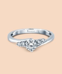 Alternative view of แหวนแต่งงาน Diamond Twist