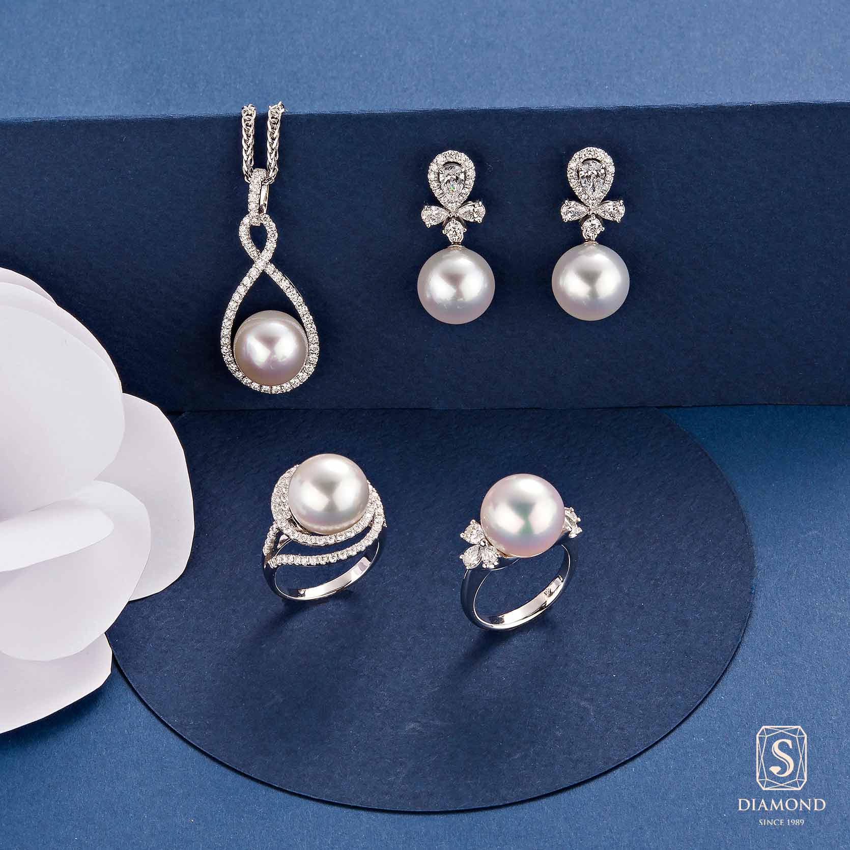 ต่างหูเพชร Earring Set